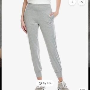 NWT Sweaty Betty womens Gaia 29" Performance Yoga Pant, M Grey